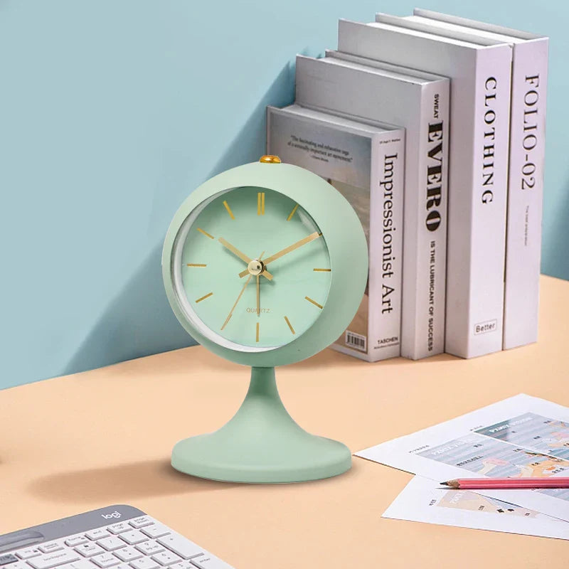 Réveil Vintage Sur Pied