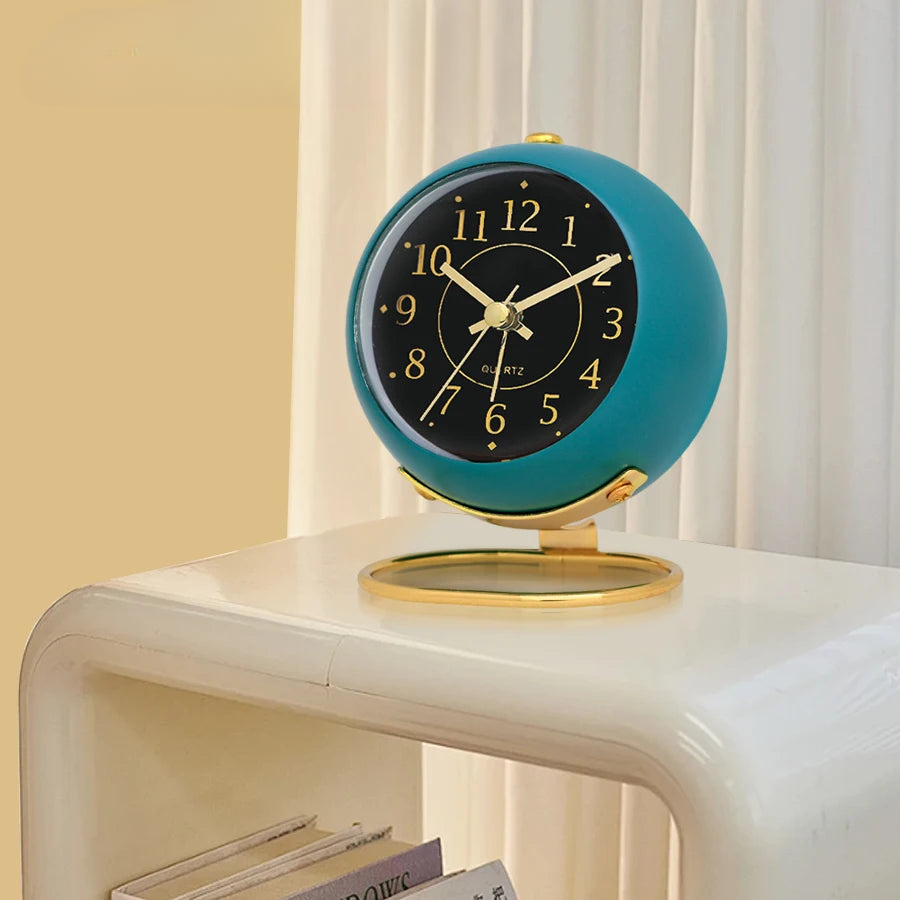 Runder Design-Analogwecker