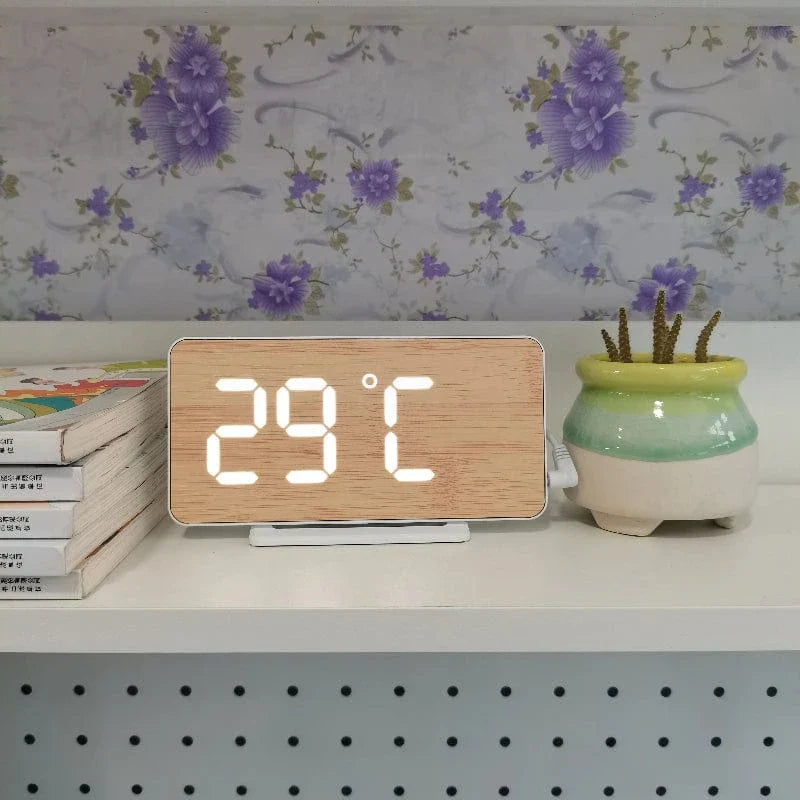 Holzoptik-Wecker