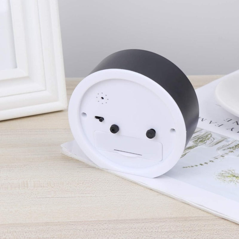 Analoger Wecker mit Batterie