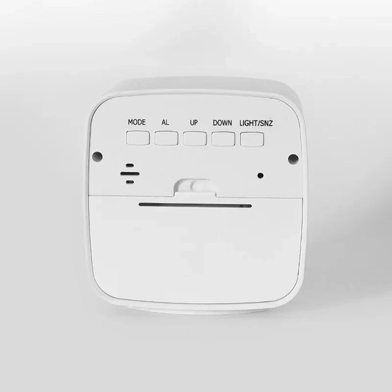 Wecker mit Batterie und Nachtlicht