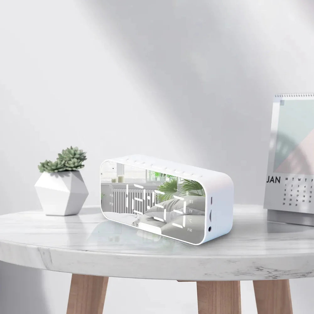 Smartwecker mit Mobiltelefon
